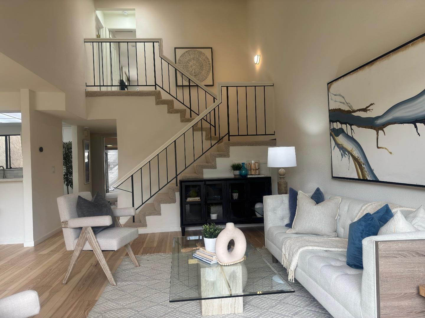 Front Image Thumbnail for ML82034708