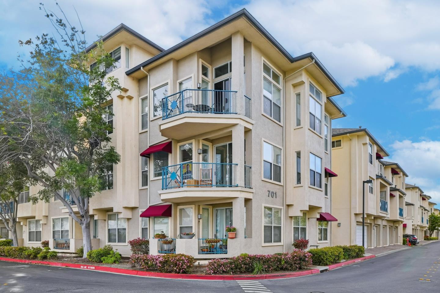 Front Image Thumbnail for ML82034711