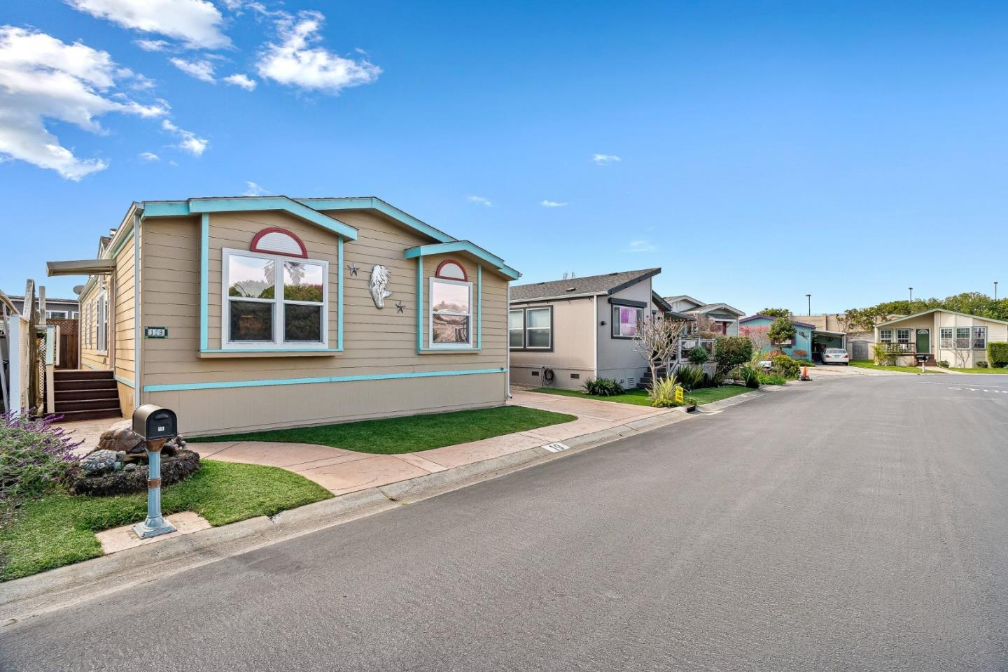 Front Image Thumbnail for ML82034735