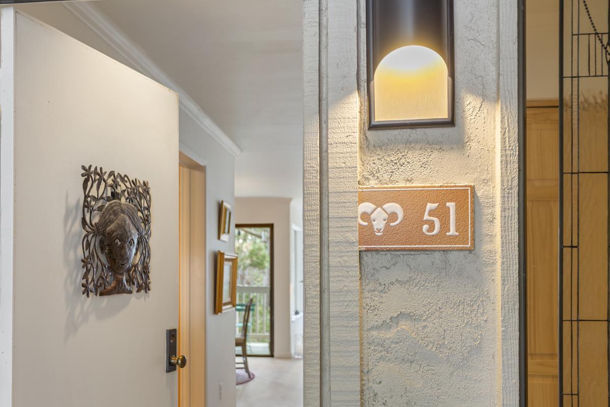 Front Image Thumbnail for ML82034831