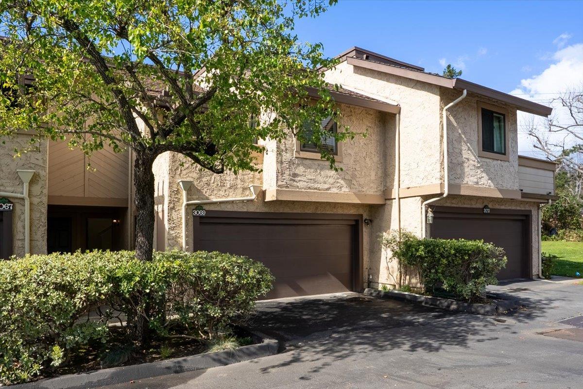 Front Image Thumbnail for ML82035126