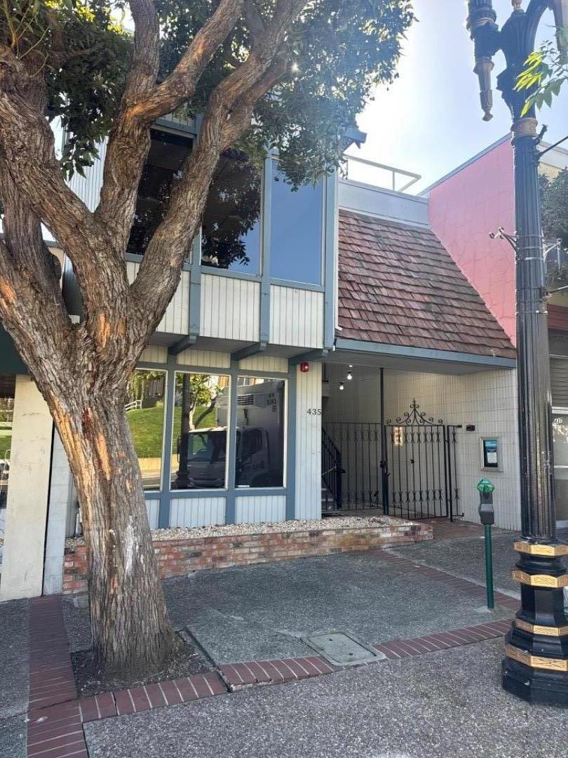 Front Image Thumbnail for ML82035149