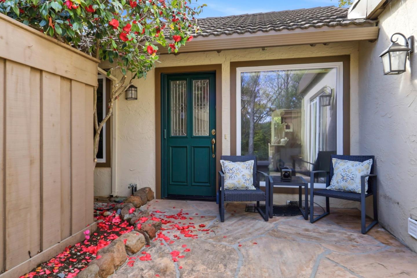 Front Image Thumbnail for ML82035153