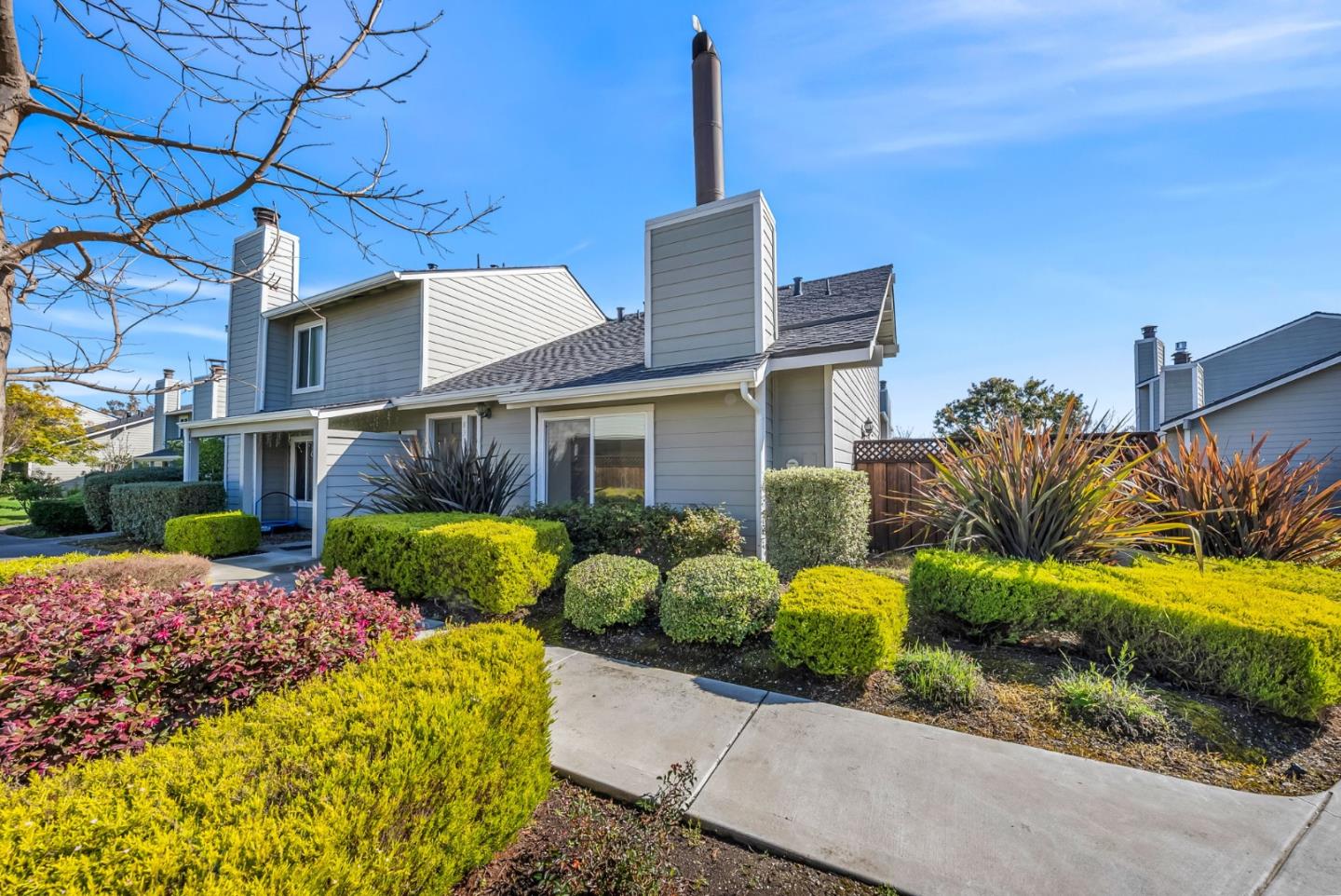 Front Image Thumbnail for ML82035350