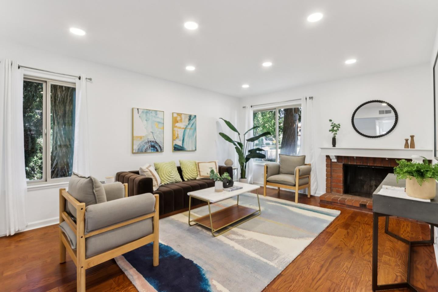 Front Image Thumbnail for ML82035359