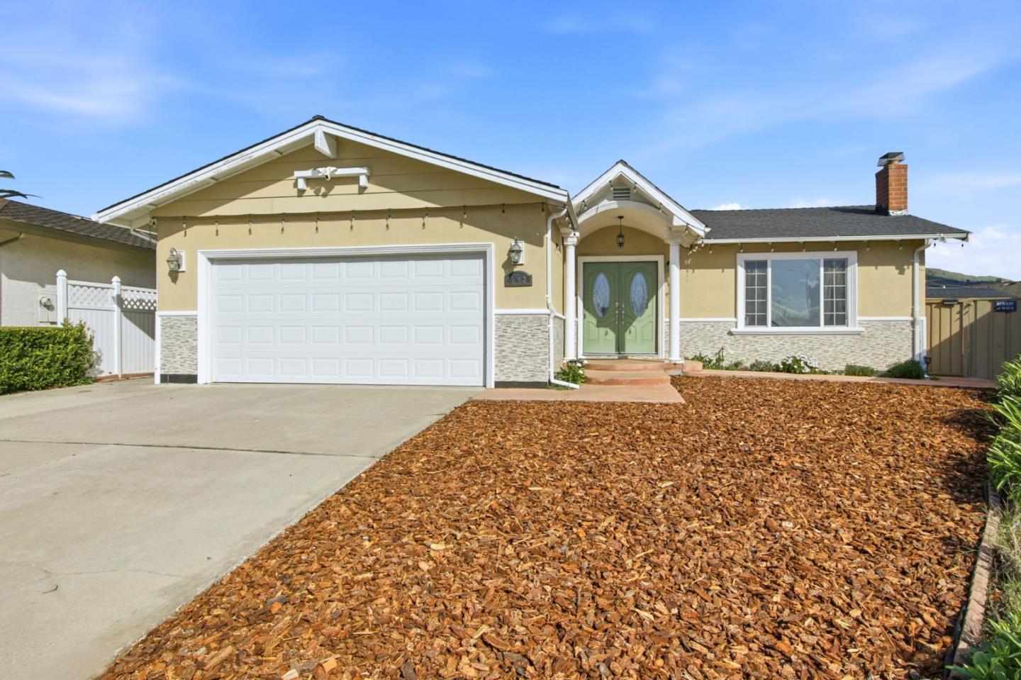 Front Image Thumbnail for ML82035371