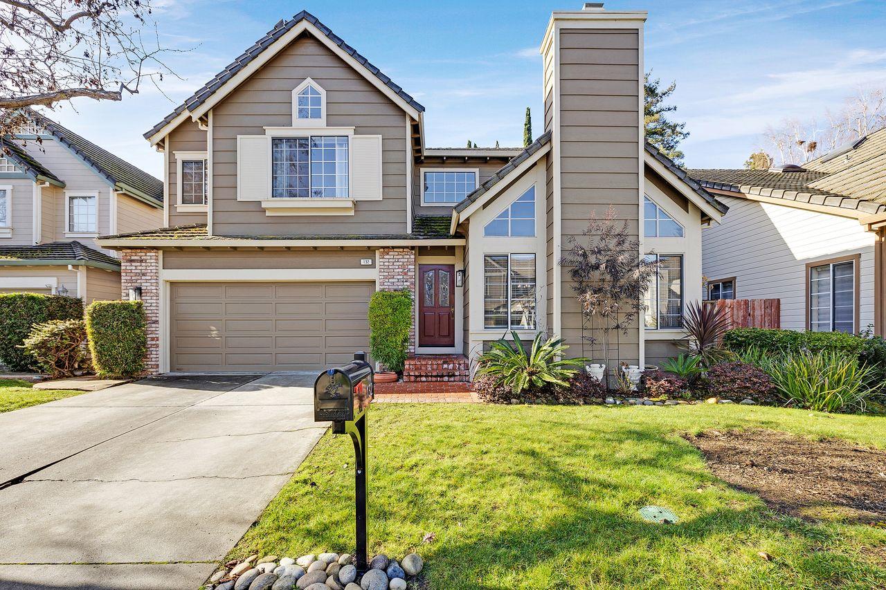 Front Image Thumbnail for ML82035418