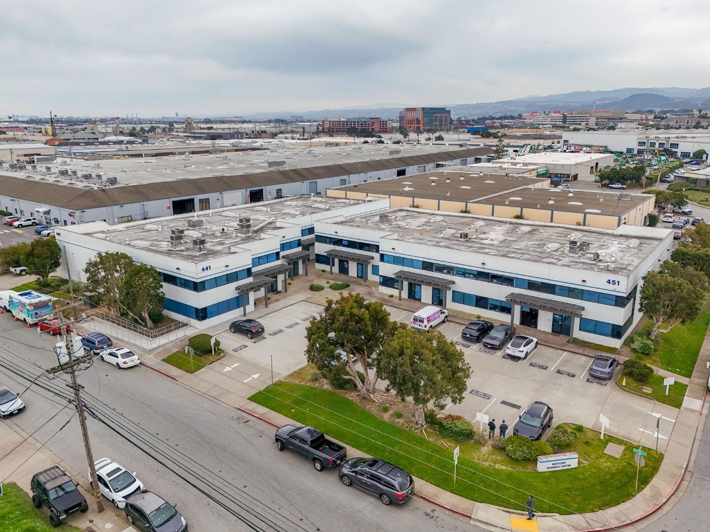 Front Image Thumbnail for ML82035557