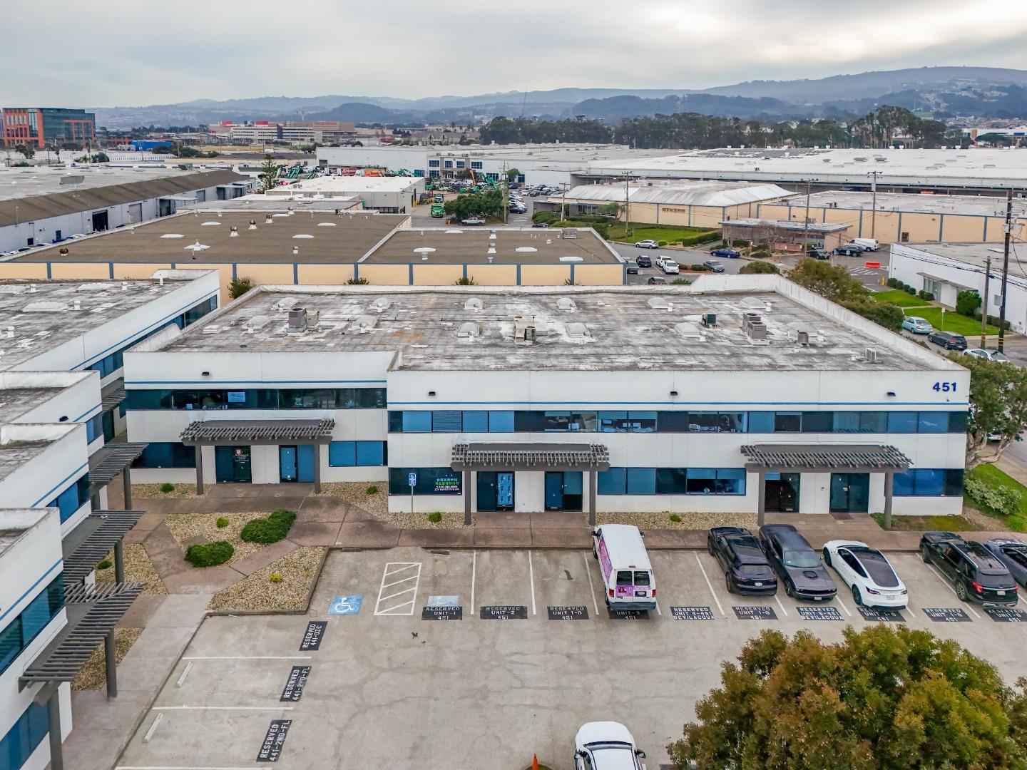 Front Image Thumbnail for ML82035559