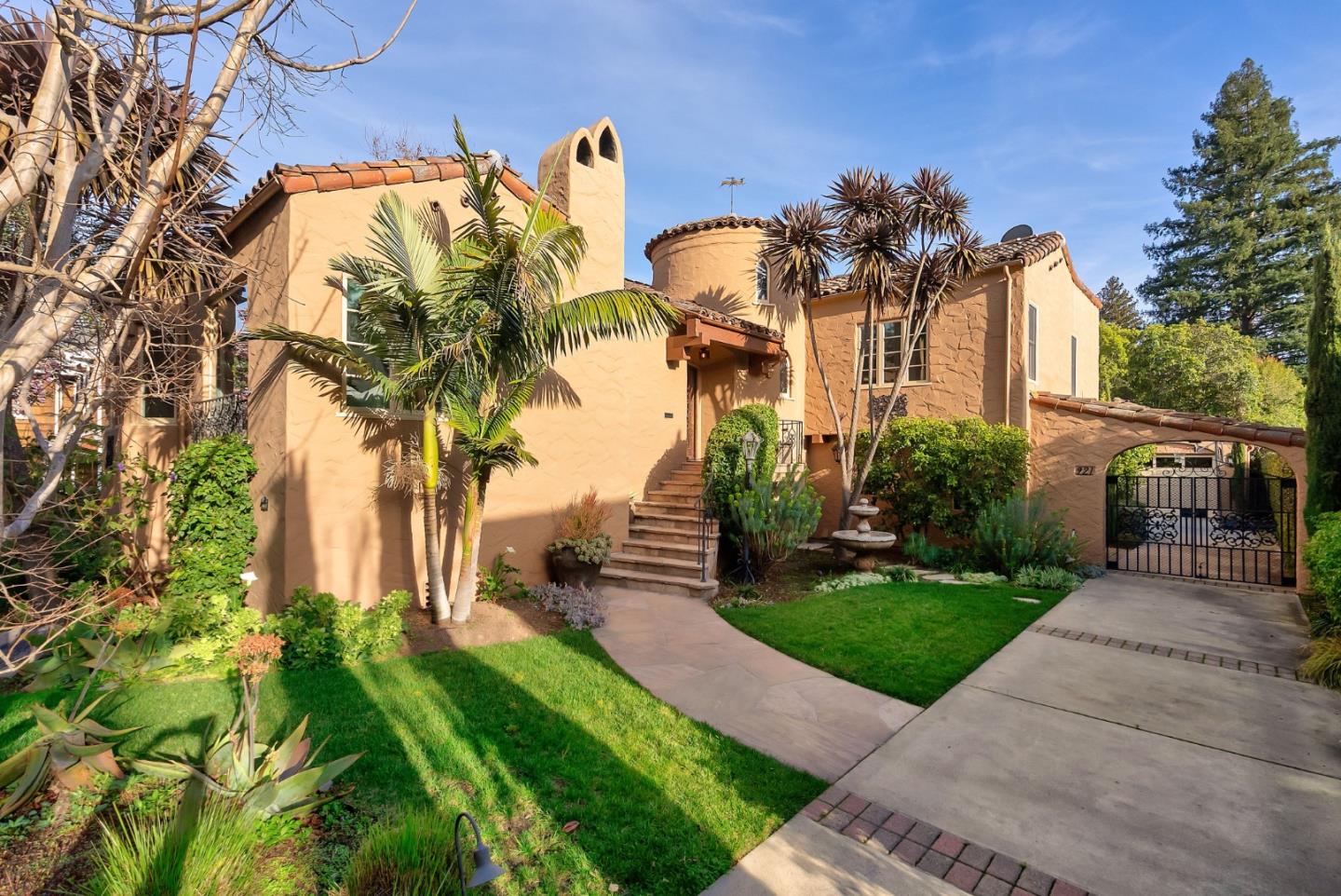 Front Image Thumbnail for ML82035586