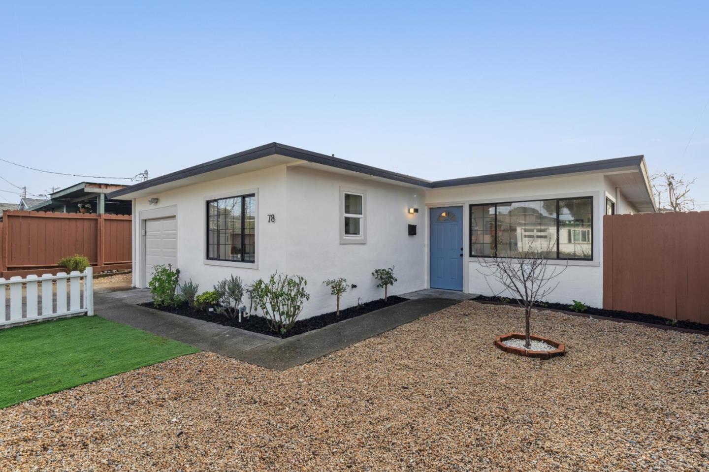 Front Image Thumbnail for ML82035595