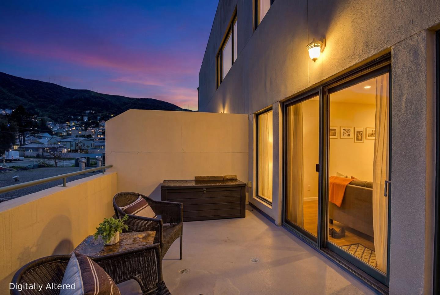 Front Image Thumbnail for ML82035625