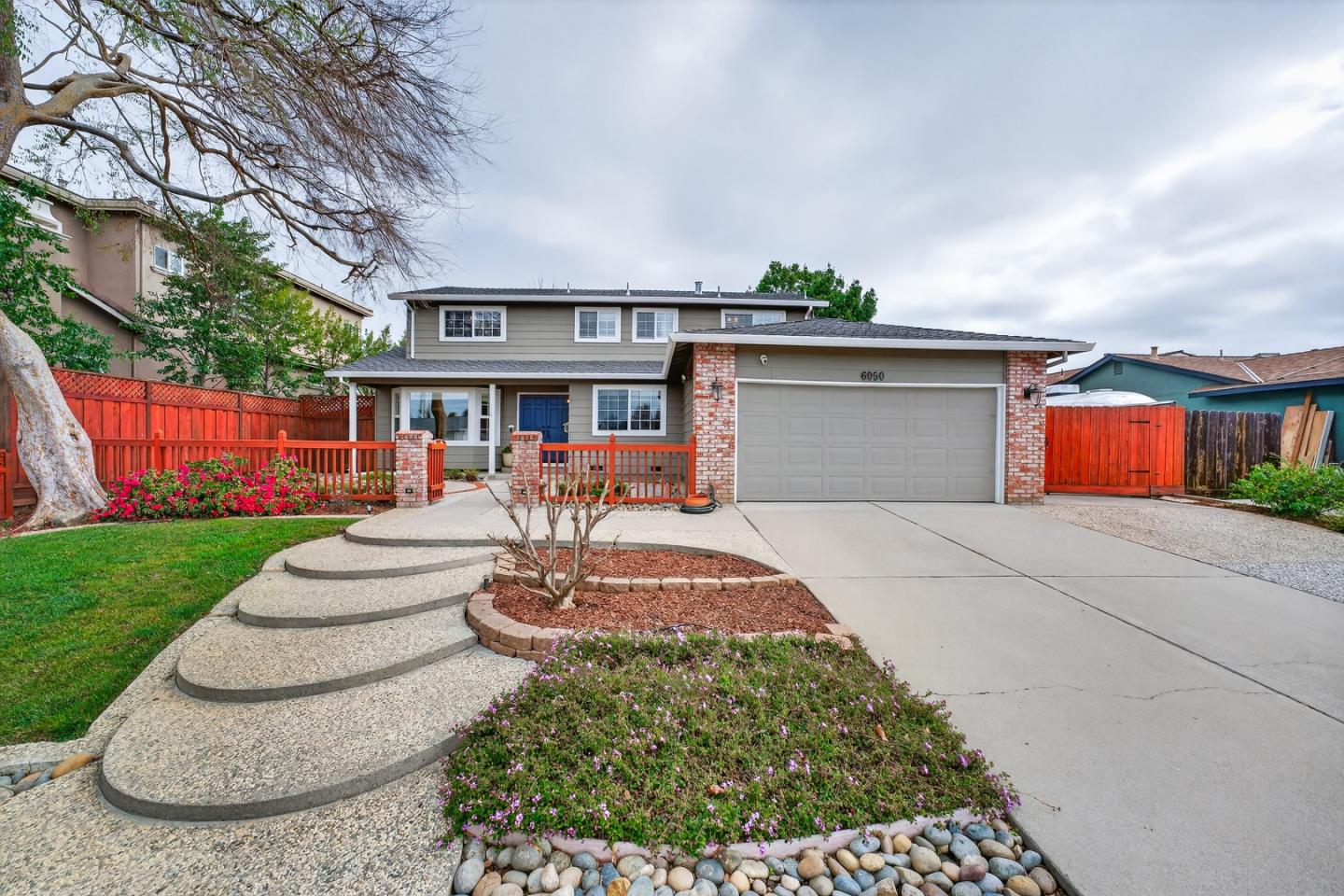 Front Image Thumbnail for ML82035629