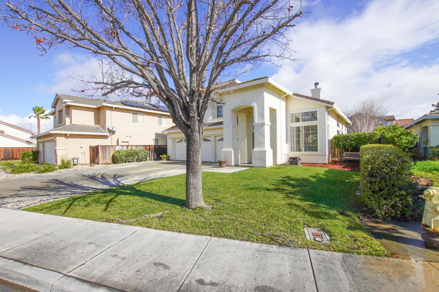 Front Image Thumbnail for ML82035645