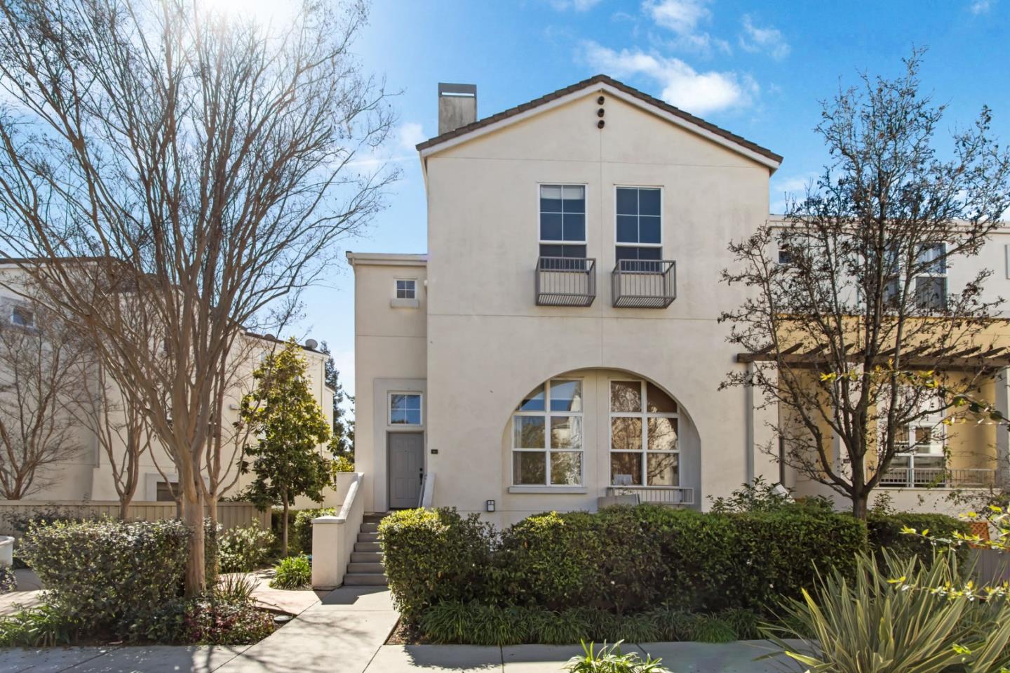 Front Image Thumbnail for ML82035720