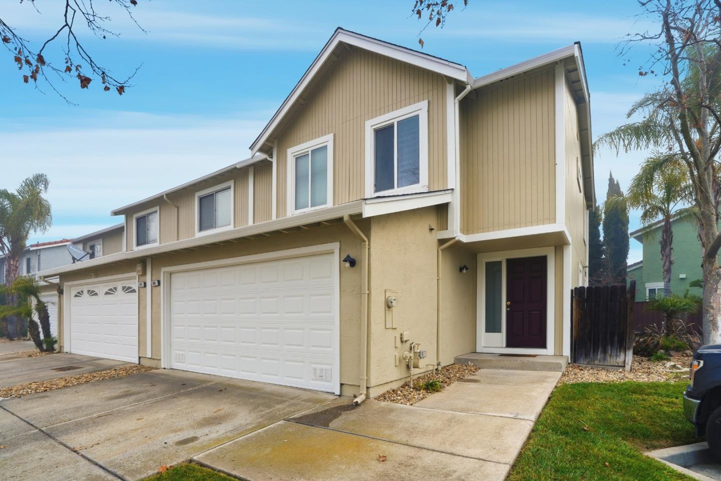 Front Image Thumbnail for ML82035941