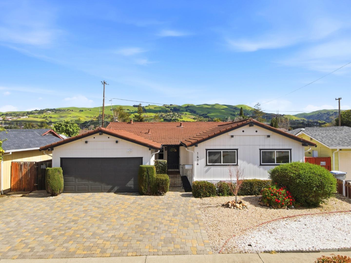 Front Image Thumbnail for ML82035985