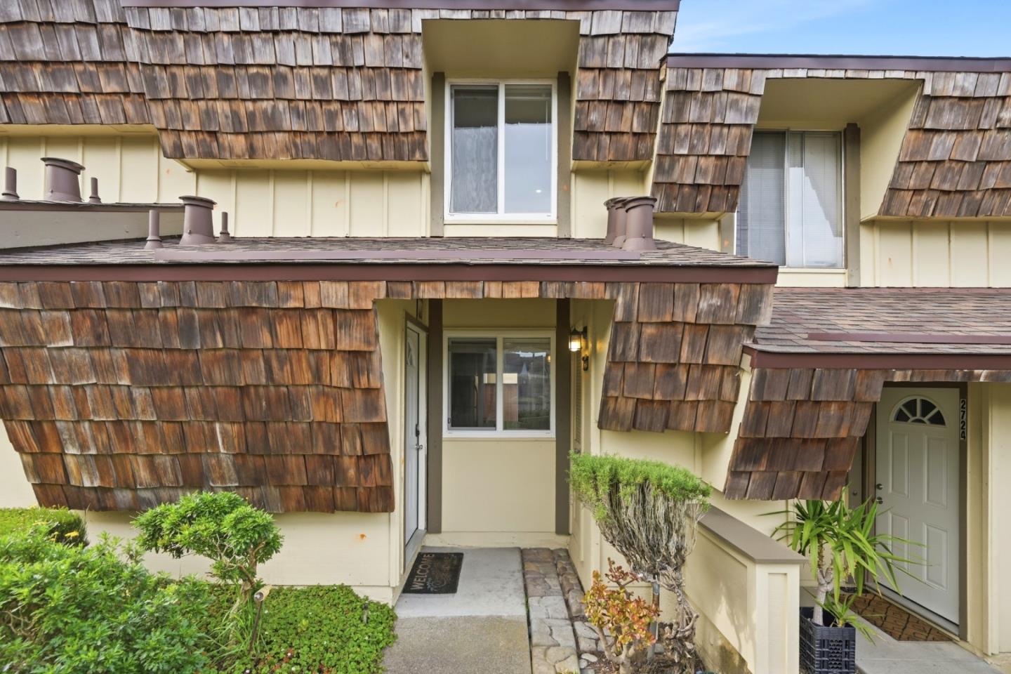 Front Image Thumbnail for ML82036045