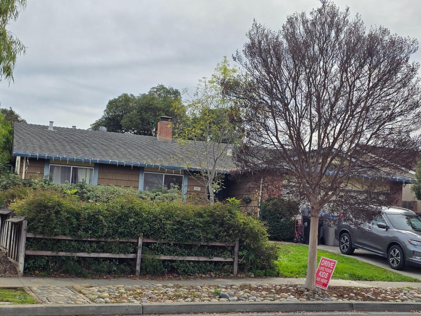 Front Image Thumbnail for ML82036055