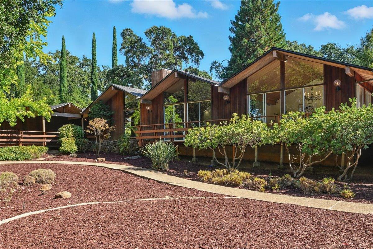 Front Image Thumbnail for ML82036164