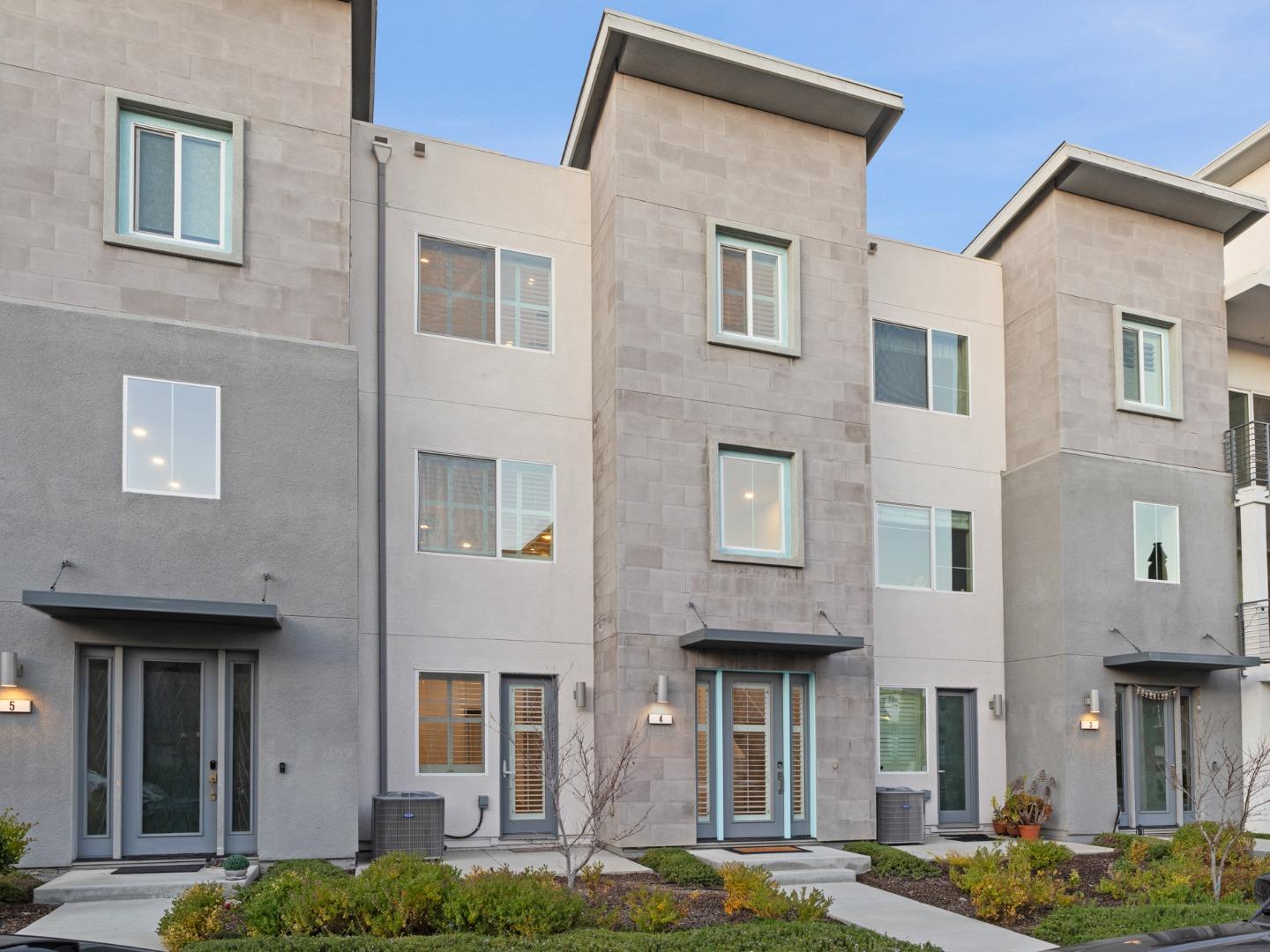 Front Image Thumbnail for ML82036248