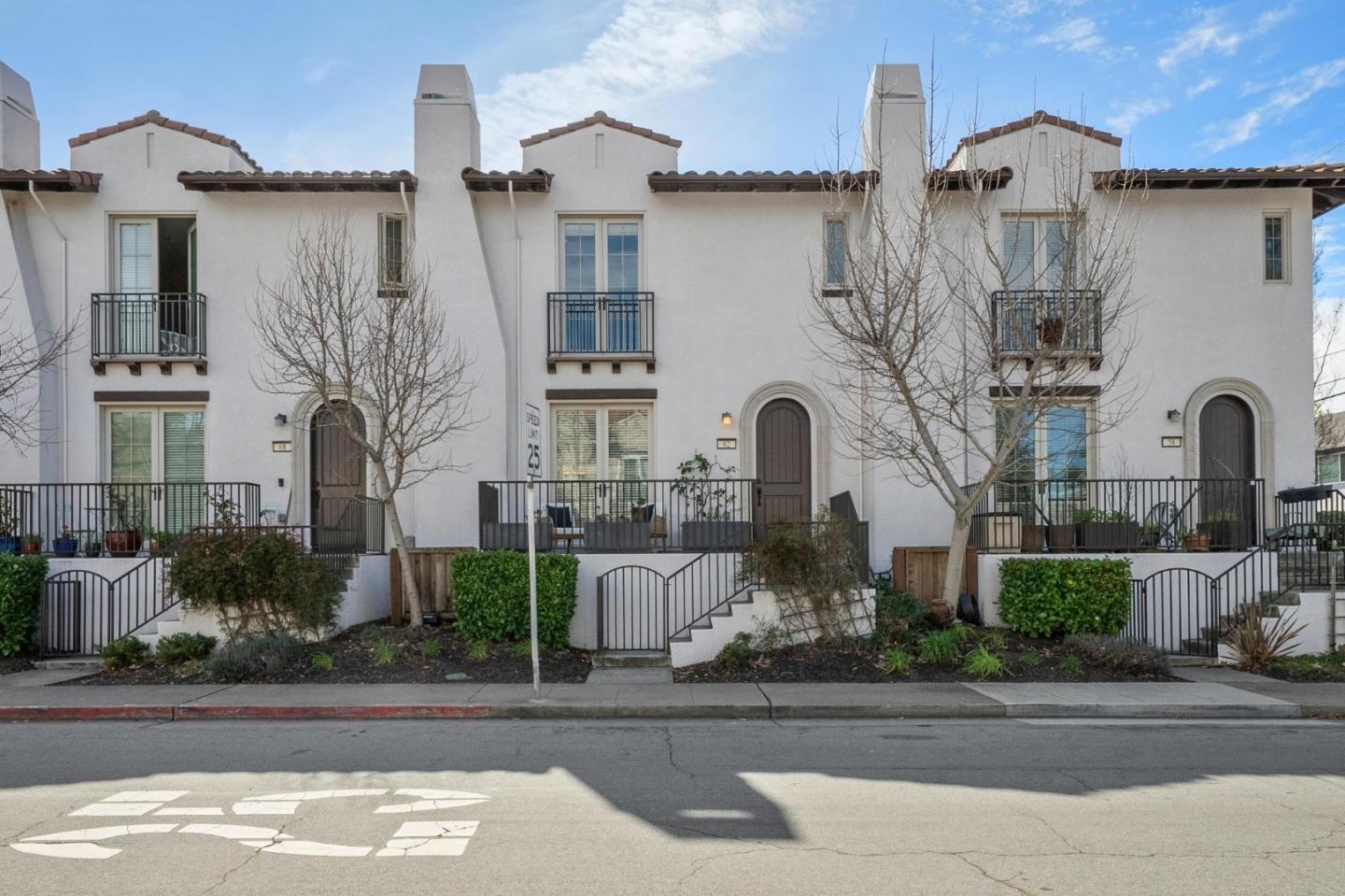 Front Image Thumbnail for ML82036268