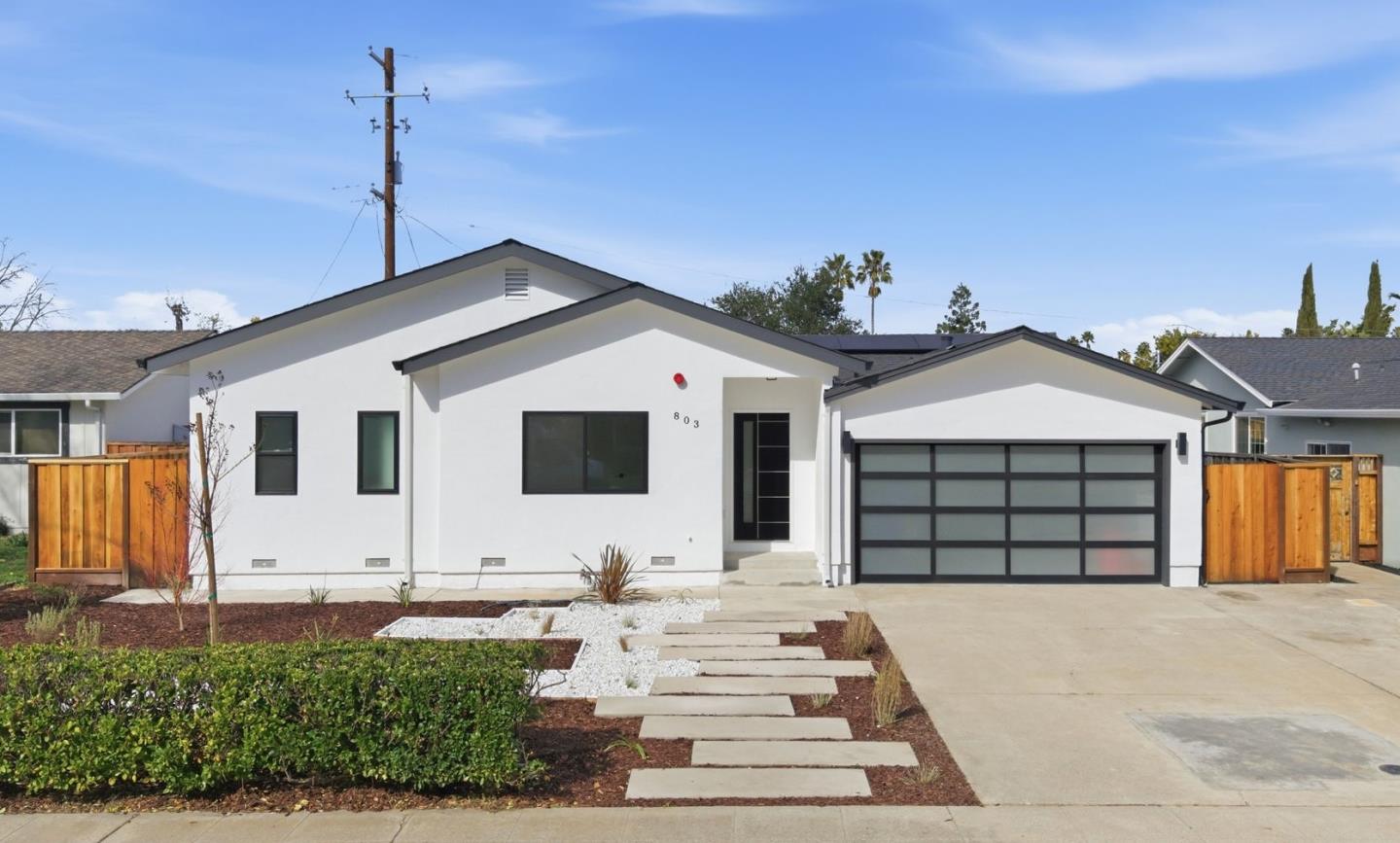 Front Image Thumbnail for ML82036273