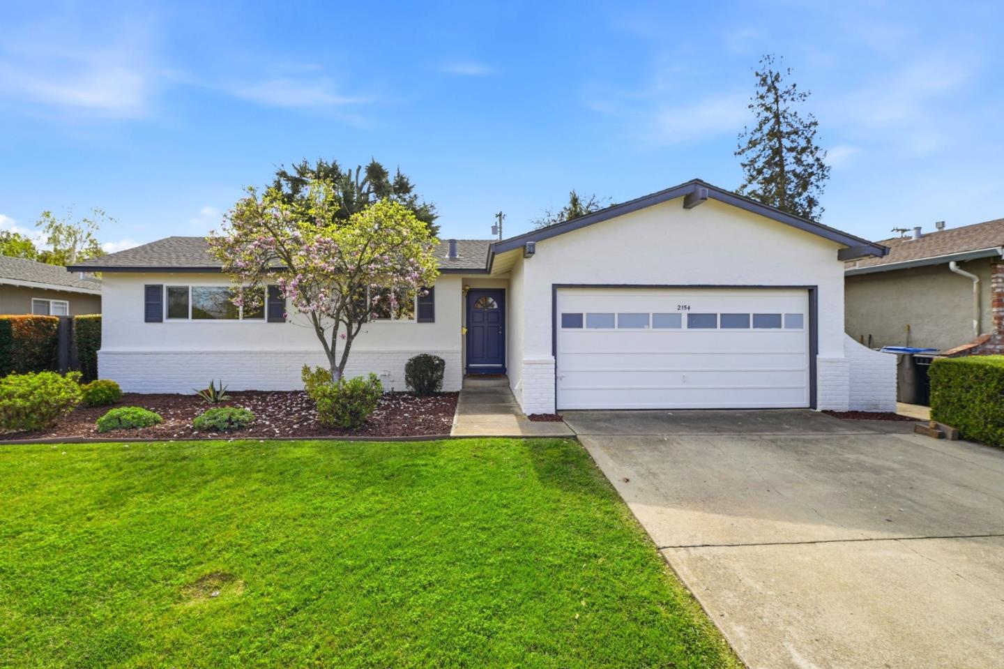 Front Image Thumbnail for ML82036295