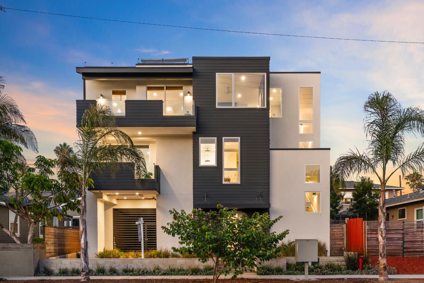 Front Image Thumbnail for ML82036509