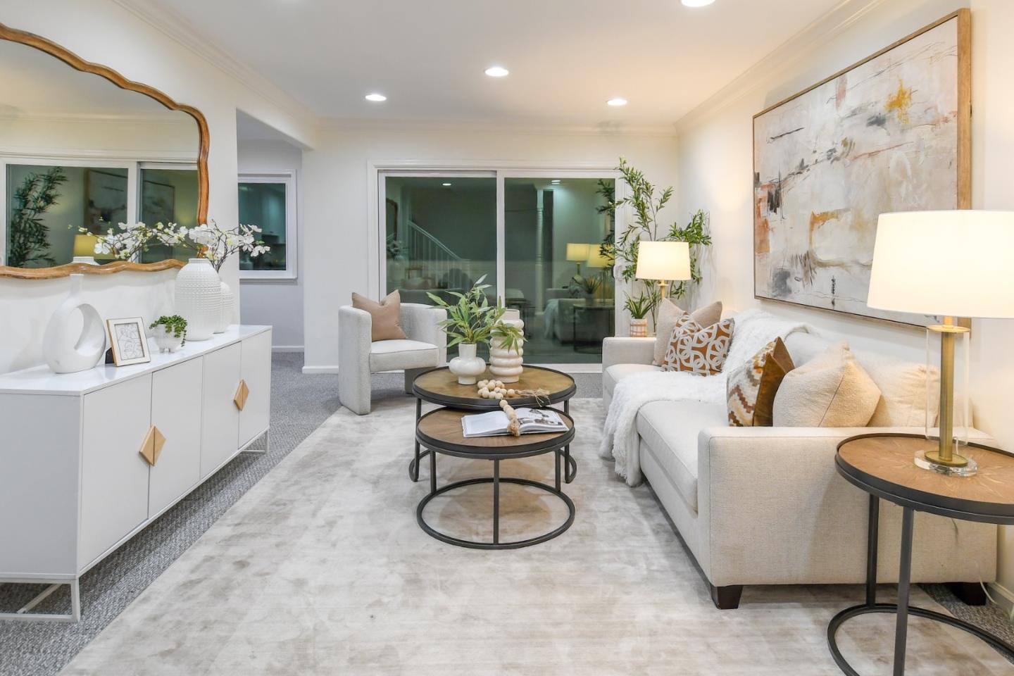 Front Image Thumbnail for ML82036526