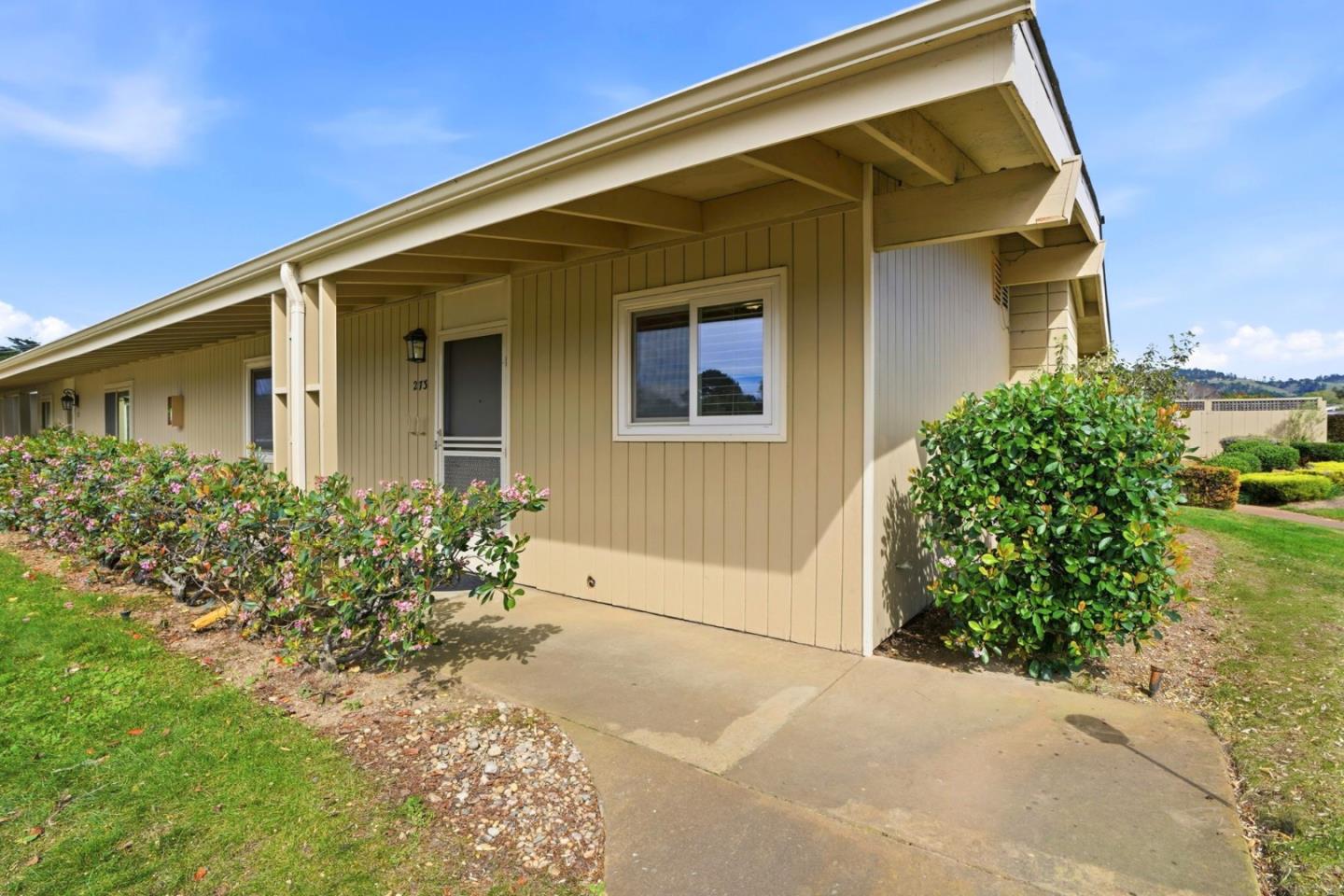 Front Image Thumbnail for ML82036539