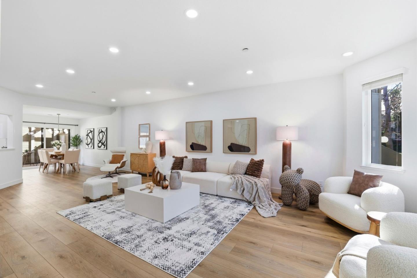 Front Image Thumbnail for ML82036578