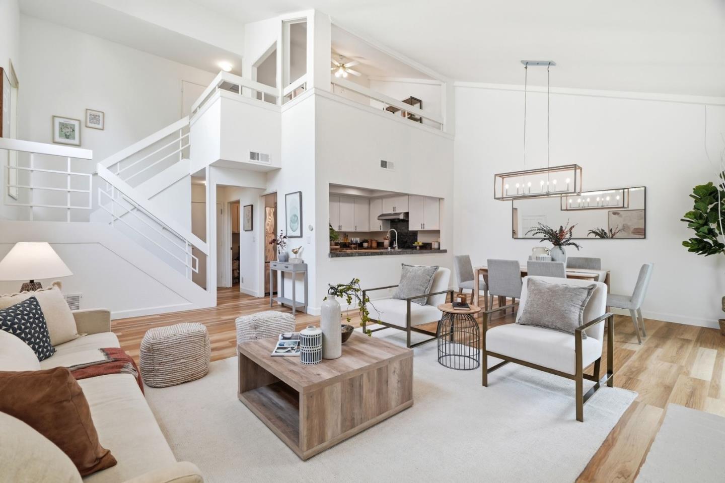 Front Image Thumbnail for ML82036656