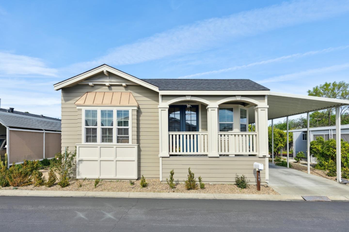 Front Image Thumbnail for ML82036698