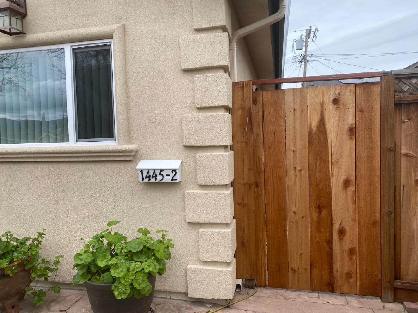 Front Image Thumbnail for ML82036730