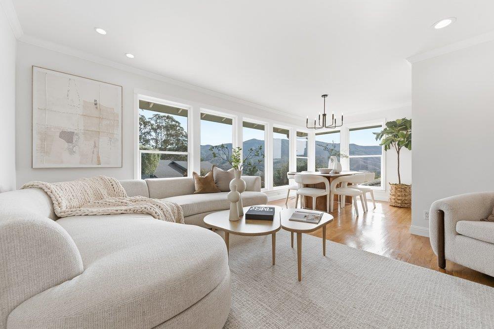 Front Image Thumbnail for ML82036783