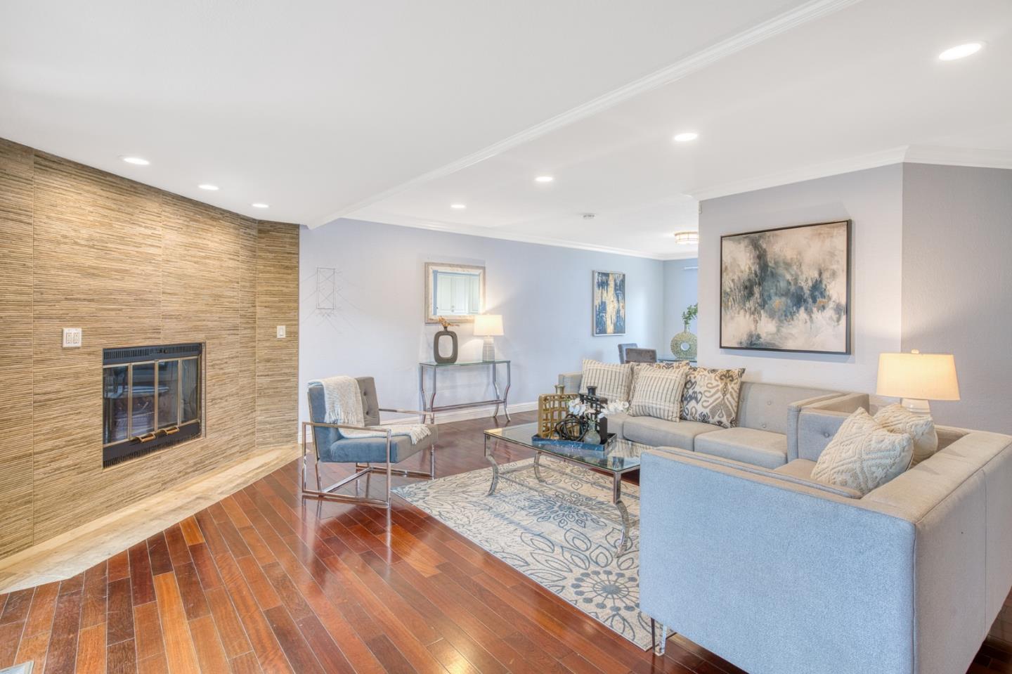 Front Image Thumbnail for ML82036917