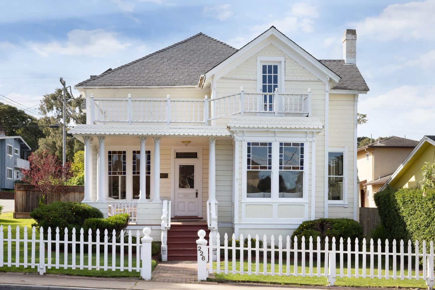 Front Image Thumbnail for ML82036950