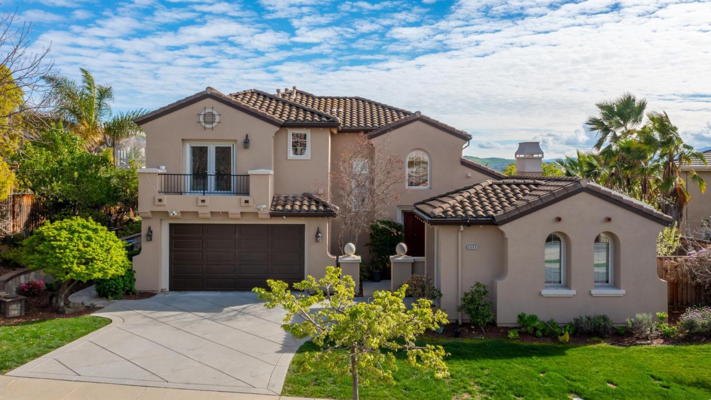 Front Image Thumbnail for ML82036997