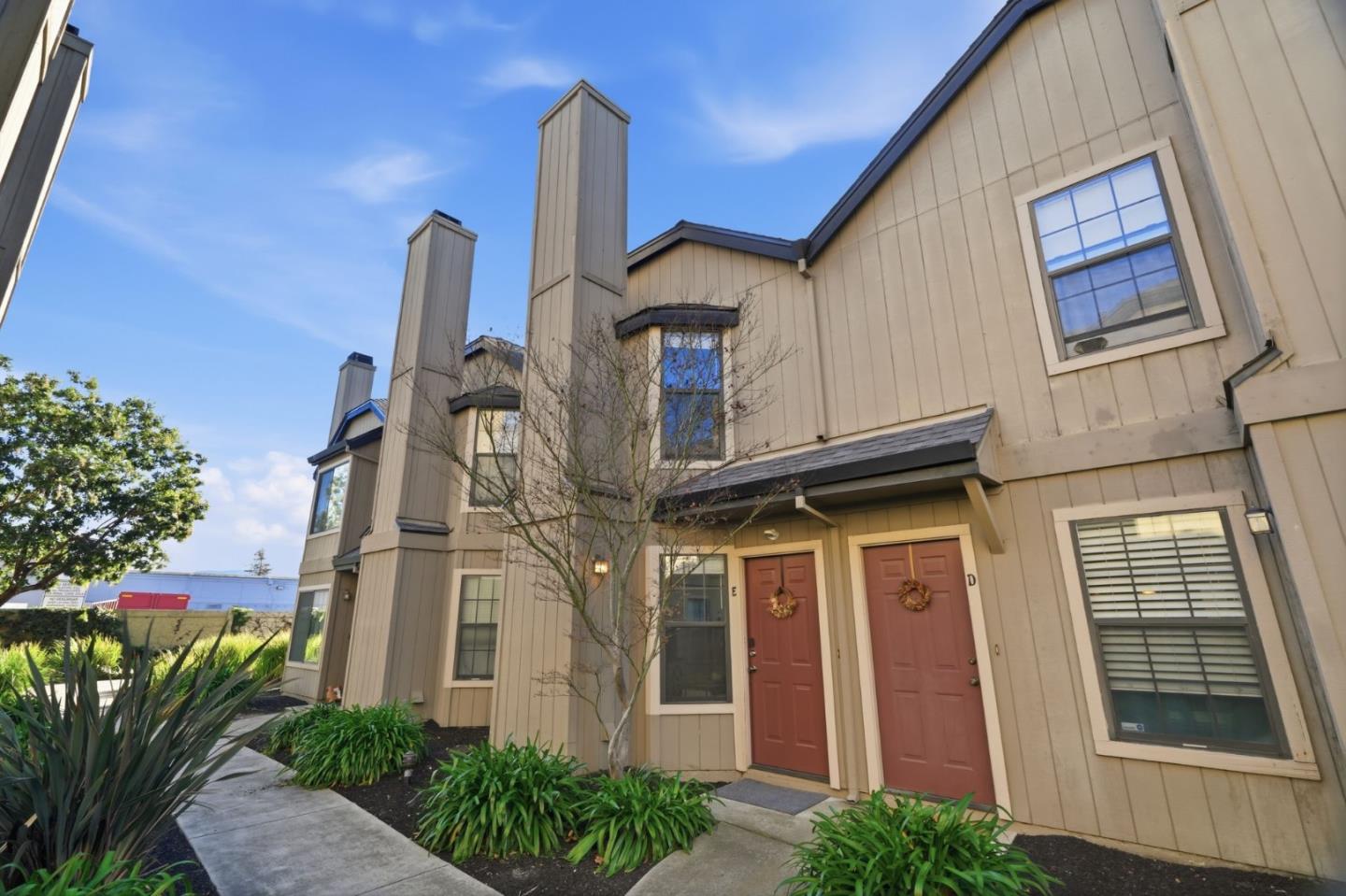 Front Image Thumbnail for ML82037002