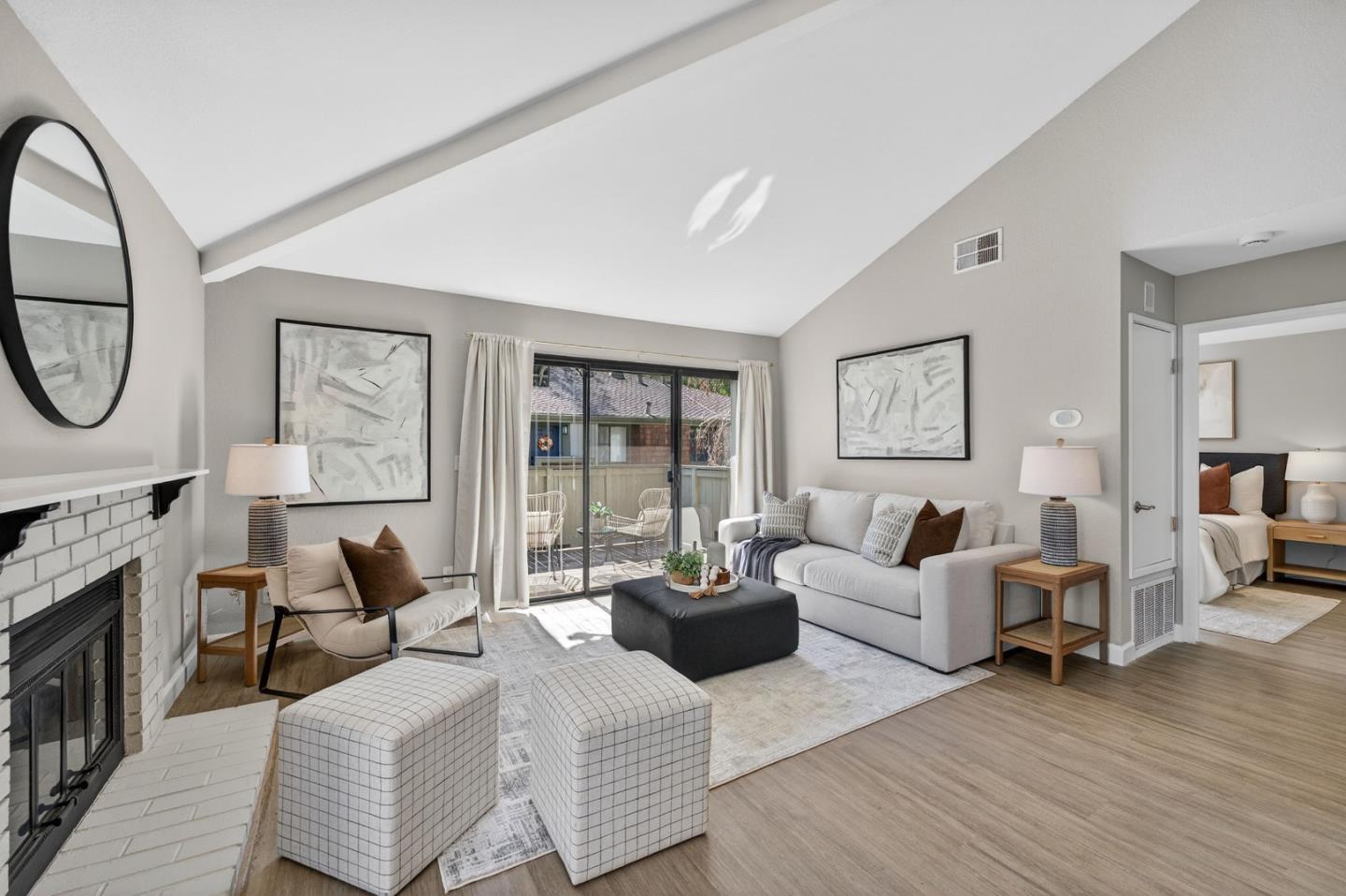 Front Image Thumbnail for ML82037007