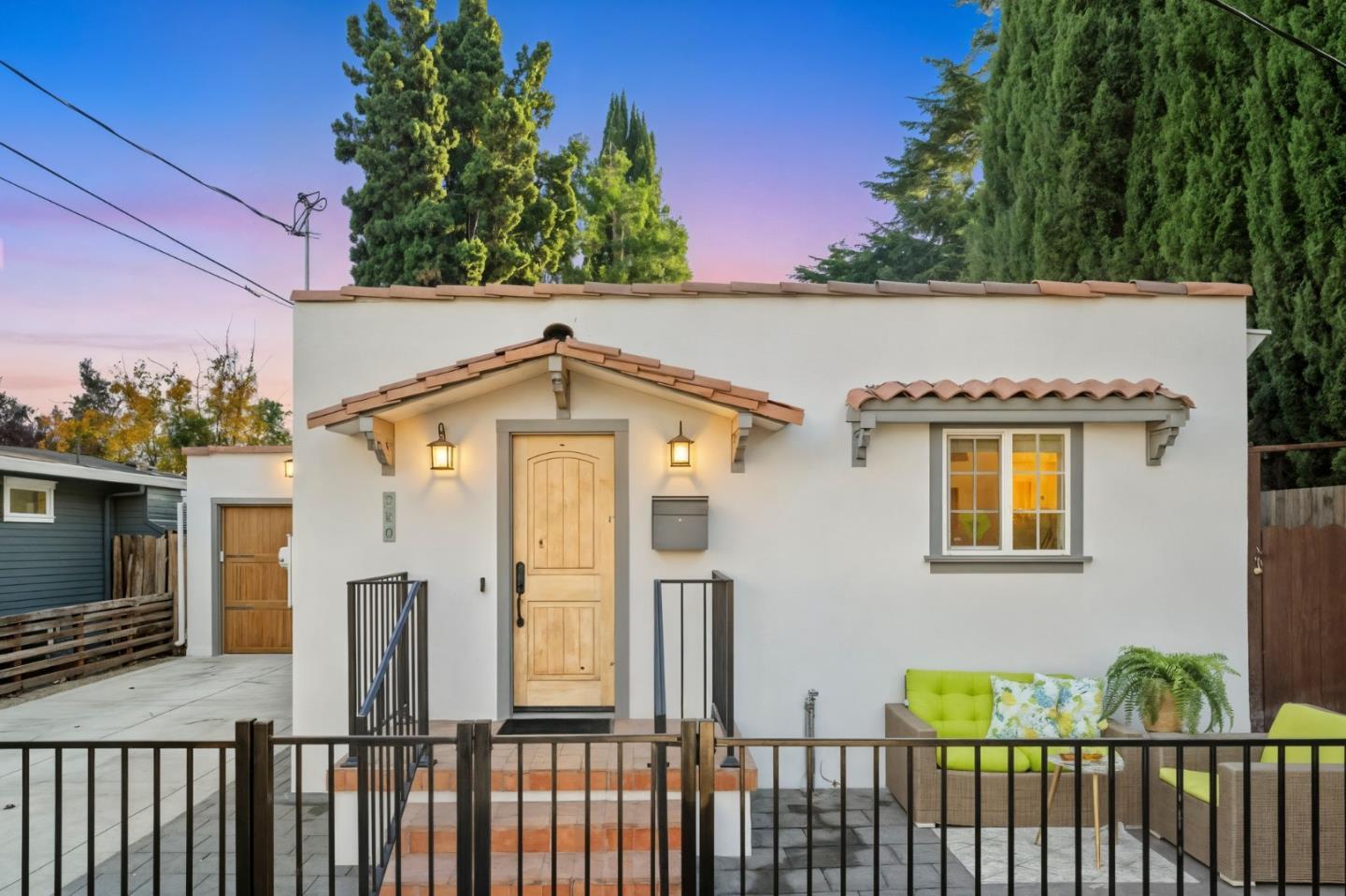 Front Image Thumbnail for ML82037013