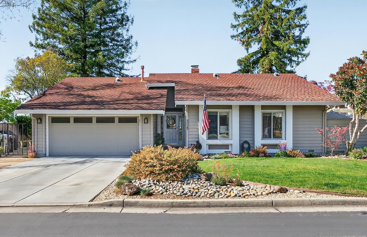 Front Image Thumbnail for ML82037049