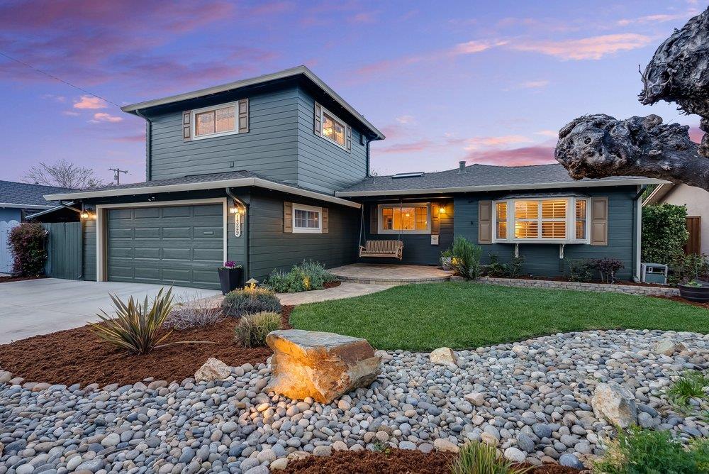 Front Image Thumbnail for ML82037105