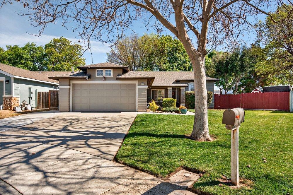 Front Image Thumbnail for ML82037122