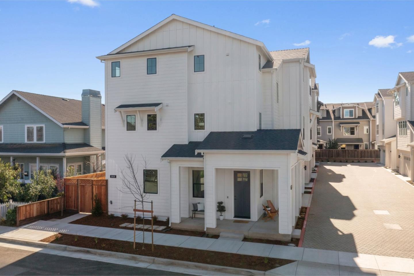 Front Image Thumbnail for ML82037161