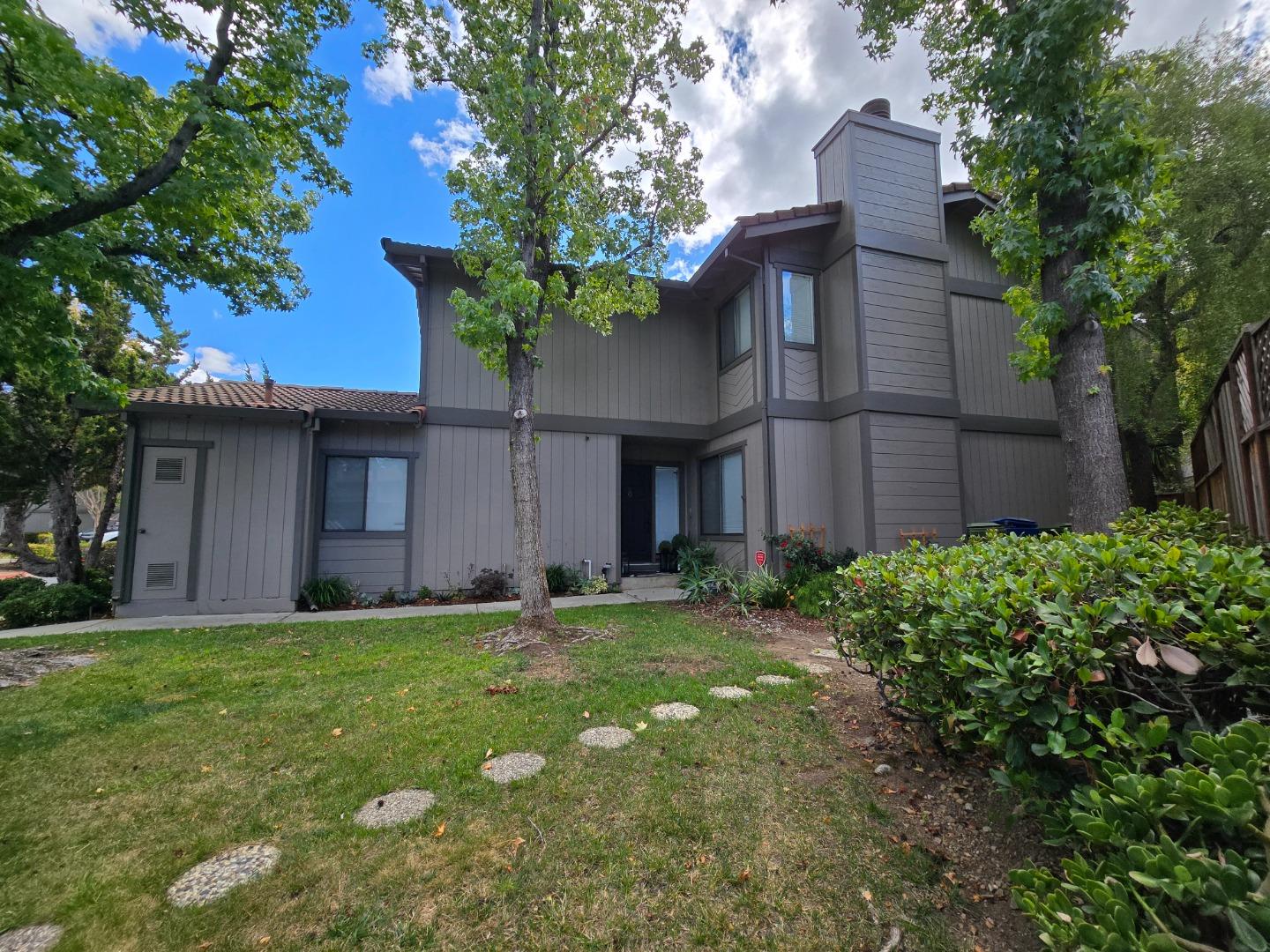 Front Image Thumbnail for ML82037205