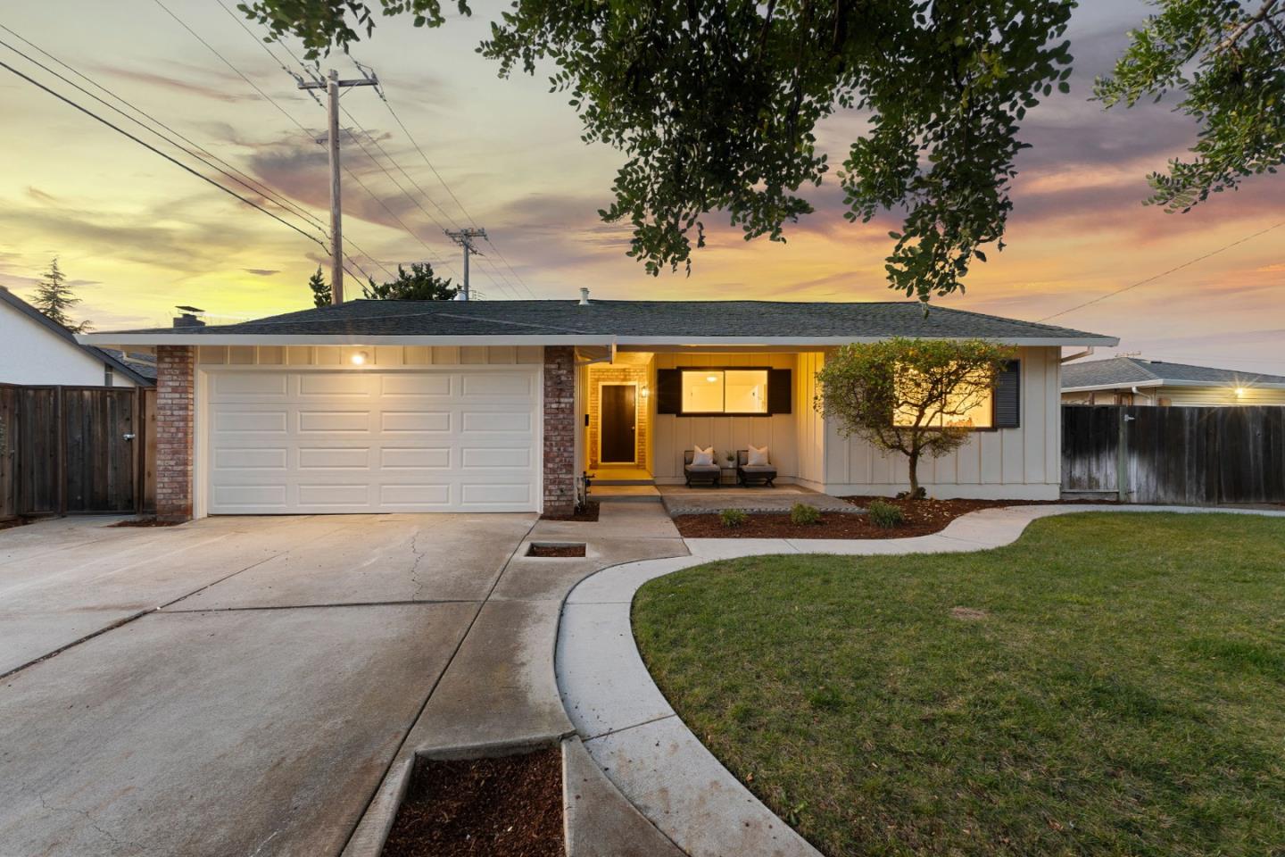 Front Image Thumbnail for ML82037212