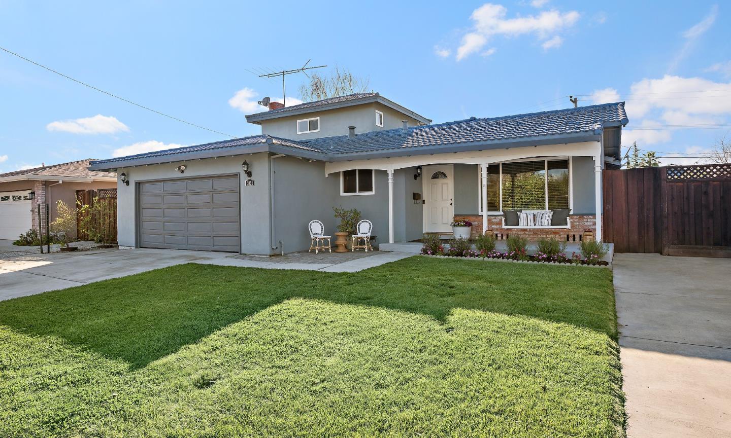 Front Image Thumbnail for ML82037217