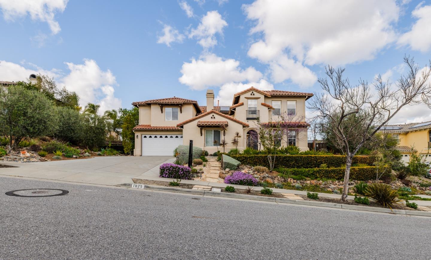 Front Image Thumbnail for ML82037223